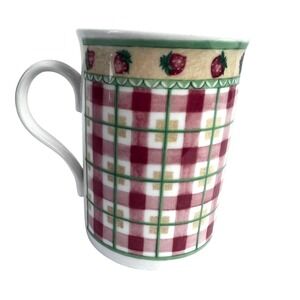 Vintage Crown Trent England Strawberry Gingham Mug Cottage English Farmhouse